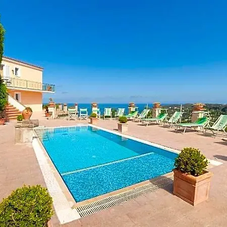Hotel Poggio Del Sole 3*