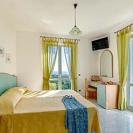 Hotel Poggio Del Sole 3*