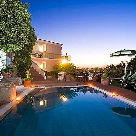 Poggio Del Sole 3*